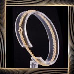 B403 Złota bransoletka. Gucci. 585