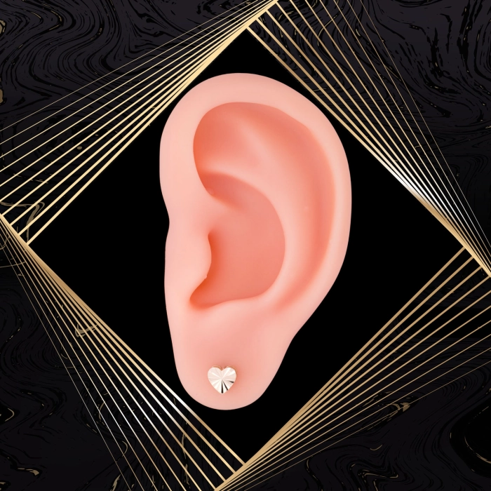 K1655 Złote kolczyki. Złote malutkie serduszka. 585