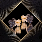 K1665 Złote kolczyki. Złote koniczynki z cyrkoniami. Czarne. 585