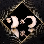 K1672 Złote kolczyki. Złote kolanka z połyskiem. 585