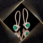 K1682 Złote kolczyki. Malutkie serduszka z cyrkoniami. Dla dziecka 333