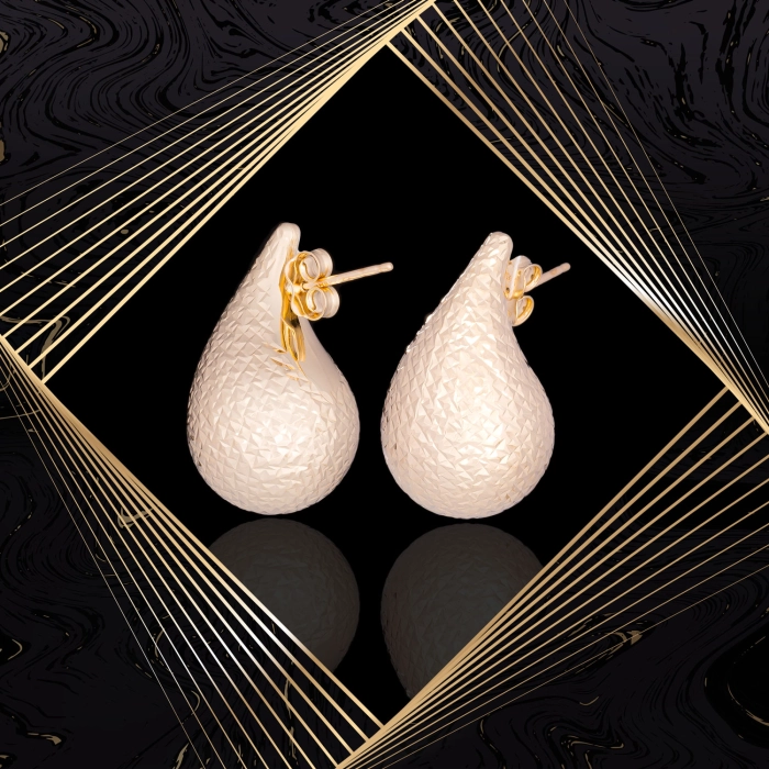 K1696 Złote kolczyki. Złote kardashianki. Złote kropelki z diamentowanym wzorem. Duże. 585