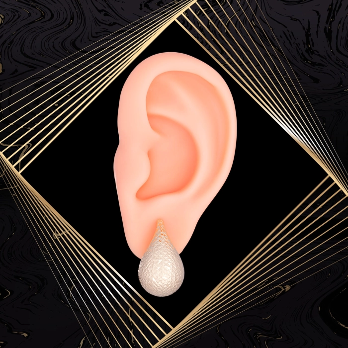 K1696 Złote kolczyki. Złote kardashianki. Złote kropelki z diamentowanym wzorem. Duże. 585