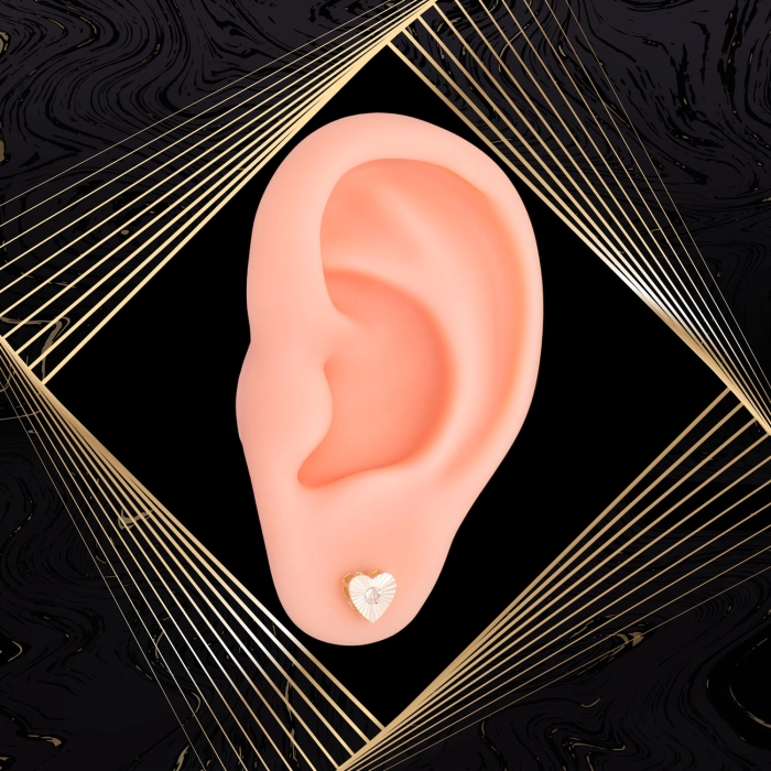 K1711 Złote kolczyki. Złote serduszka z cyrkoniami. 585