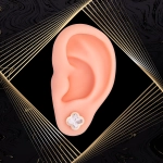 K1712 Złote kolczyki. Złote przestrzenne koniczynki. 585