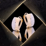 K1714 Złote kolczyki. Dwukolorowe prostokątne kolanka. 585