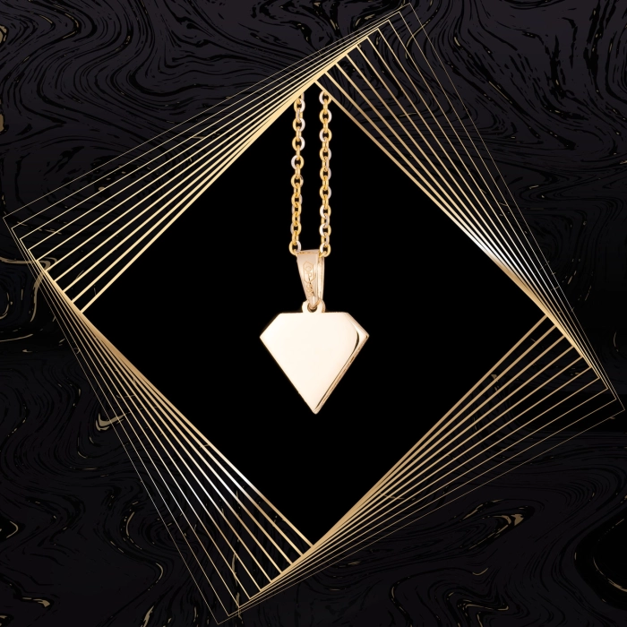 W842 Złoty wisiorek. Złoty diamencik. Symbol niezłomności, wytrwałości. 585