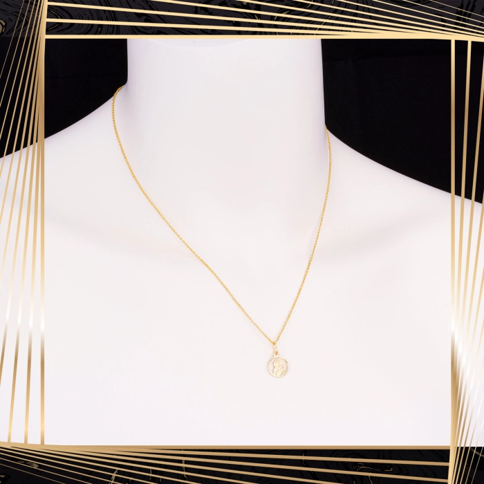 W855 Złoty wisiorek. Matka Boska z dzieciątkiem. 585