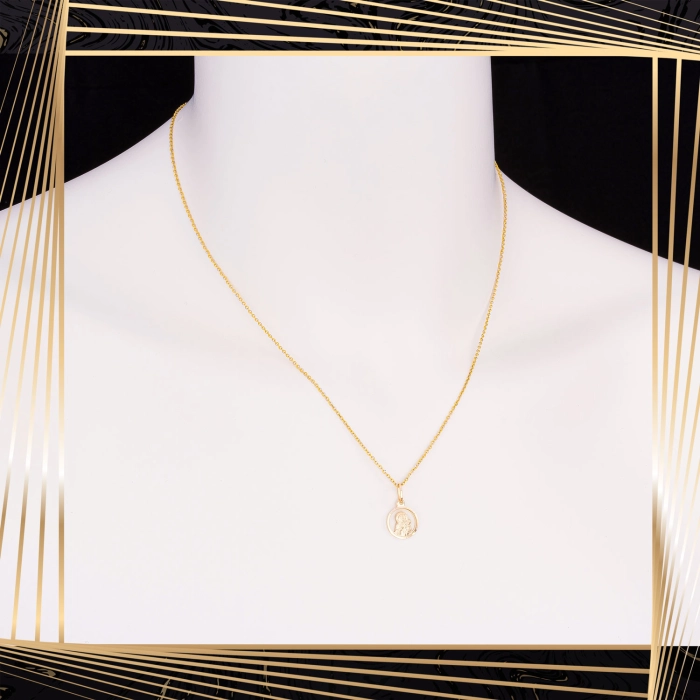 W856 Złoty wisiorek. Matka Boska z dzieciątkiem. 585