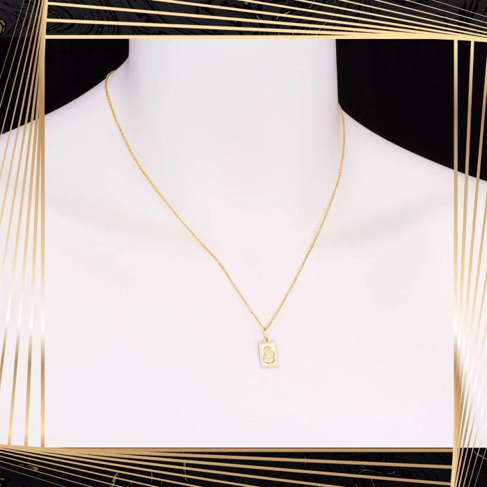 W858 Złoty wisiorek. Matka Boska z dzieciątkiem. 585