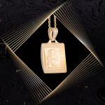 W865 Złoty wisiorek. Matka Boska z dzieciątkiem. 585