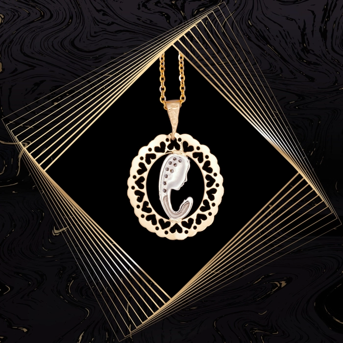 W867 Złoty wisiorek. Złoty medalik z cyrkoniami. Matka Boska. 585