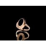 P766 Złoty pierścionek z owalnym onyxem. 333