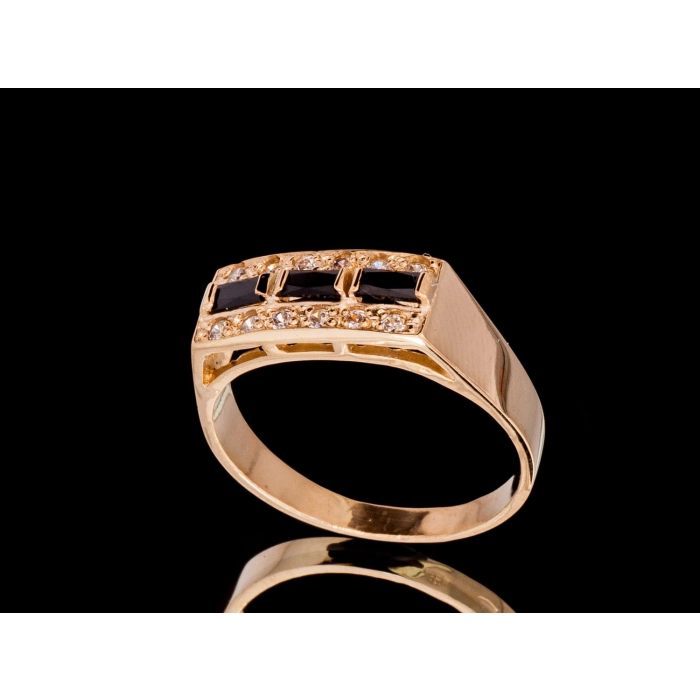 P603 Złoty pierścionek z onyxami i cyrkoniami. Próba 585